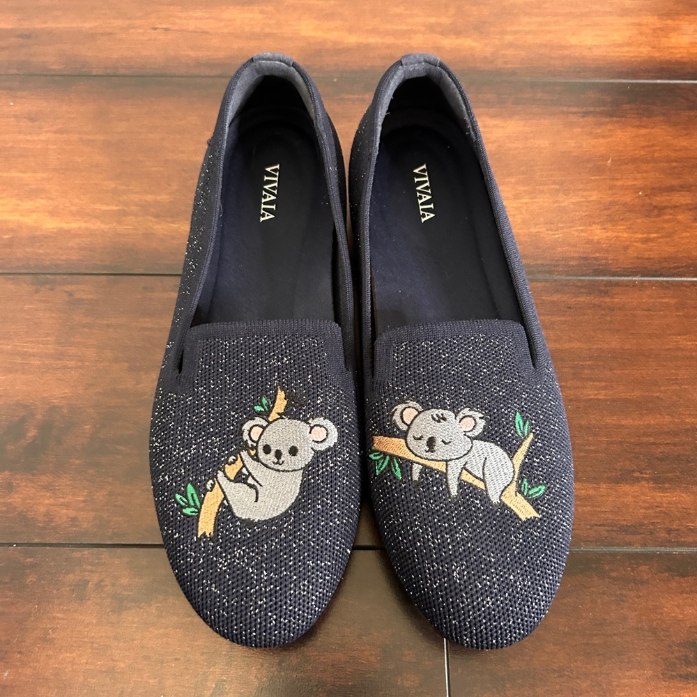 VIVAIA Audrey Navy Blue Knit Koala Round Toe Embroidered Shoes Women US 8